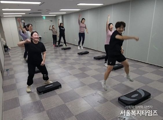 육퇴운동클럽 [스텝박스]