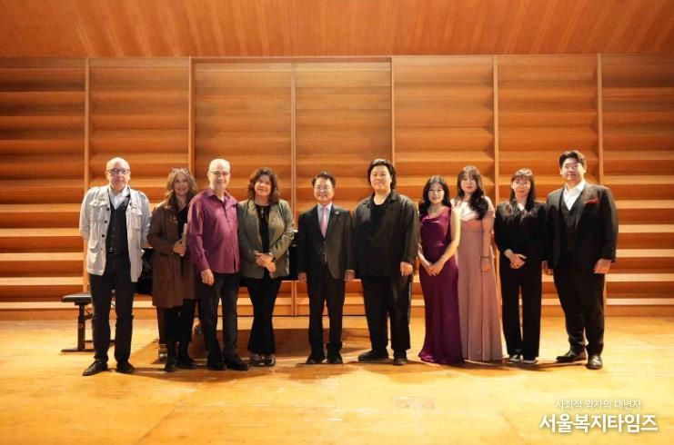 춘천시 대표단, 파르마 국립음악원 방문