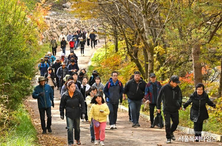 251016(목)사진자료(항골숨바우길 트레킹 대회)_
