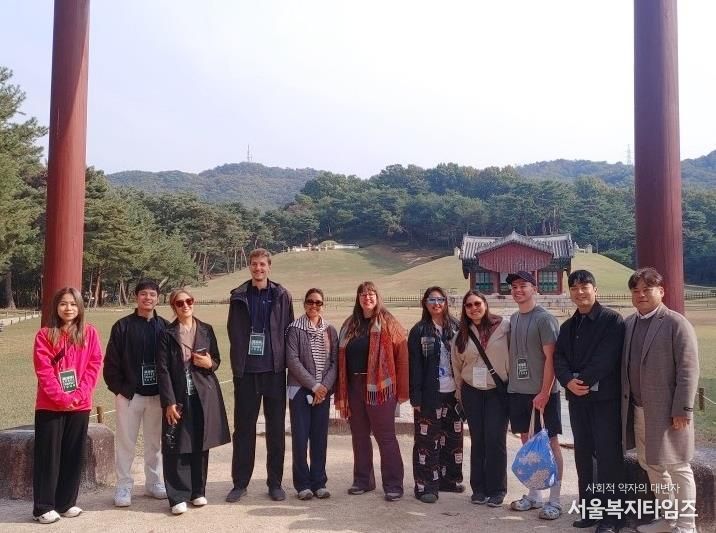 경기도의회 정동혁 의원, 외국인 관광객과 함께 '인천공항-고양 환승관광' 동행 점검