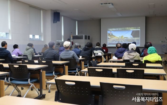 한노인회 구례군 지회 회원 대상 농업기계 안전 교육