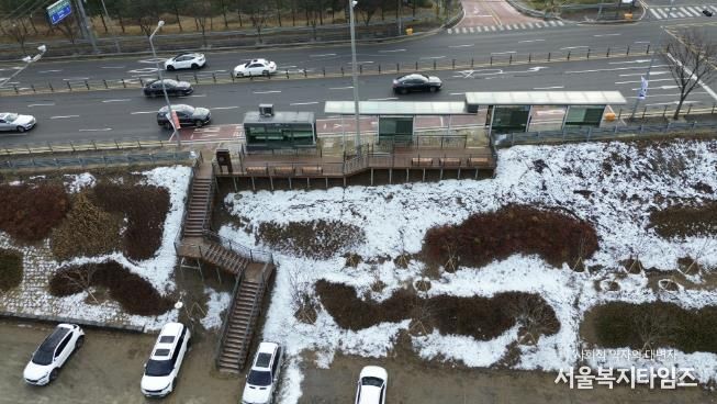 용인특례시가 수지구 성복동에 조성한 미세먼지 차단숲