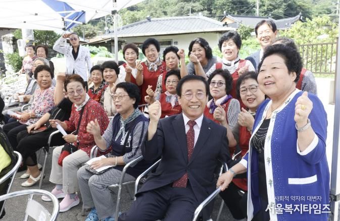 행복한 어르신들