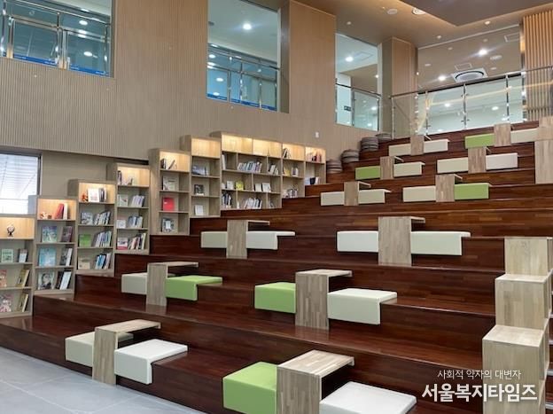 안성시 평생학습관, 일상 속 배움 이어가는 북카페 운영