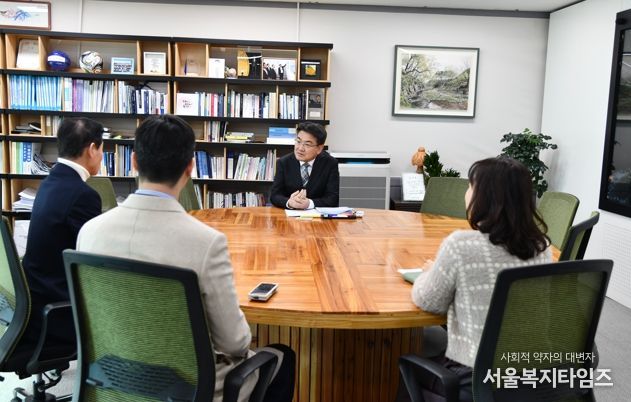 노원구, 에스비글로벌헬스케어로부터 마스크 60만장‧누적 44억 원 상당 성금‧물품 기부 받아