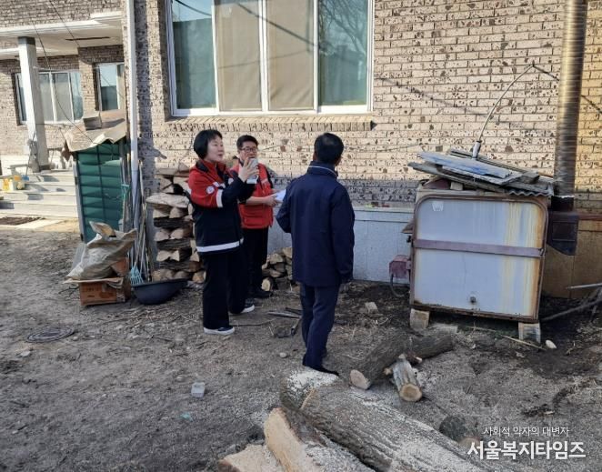 김현미 거창군 부군수, 화목보일러 가구 현장 점검